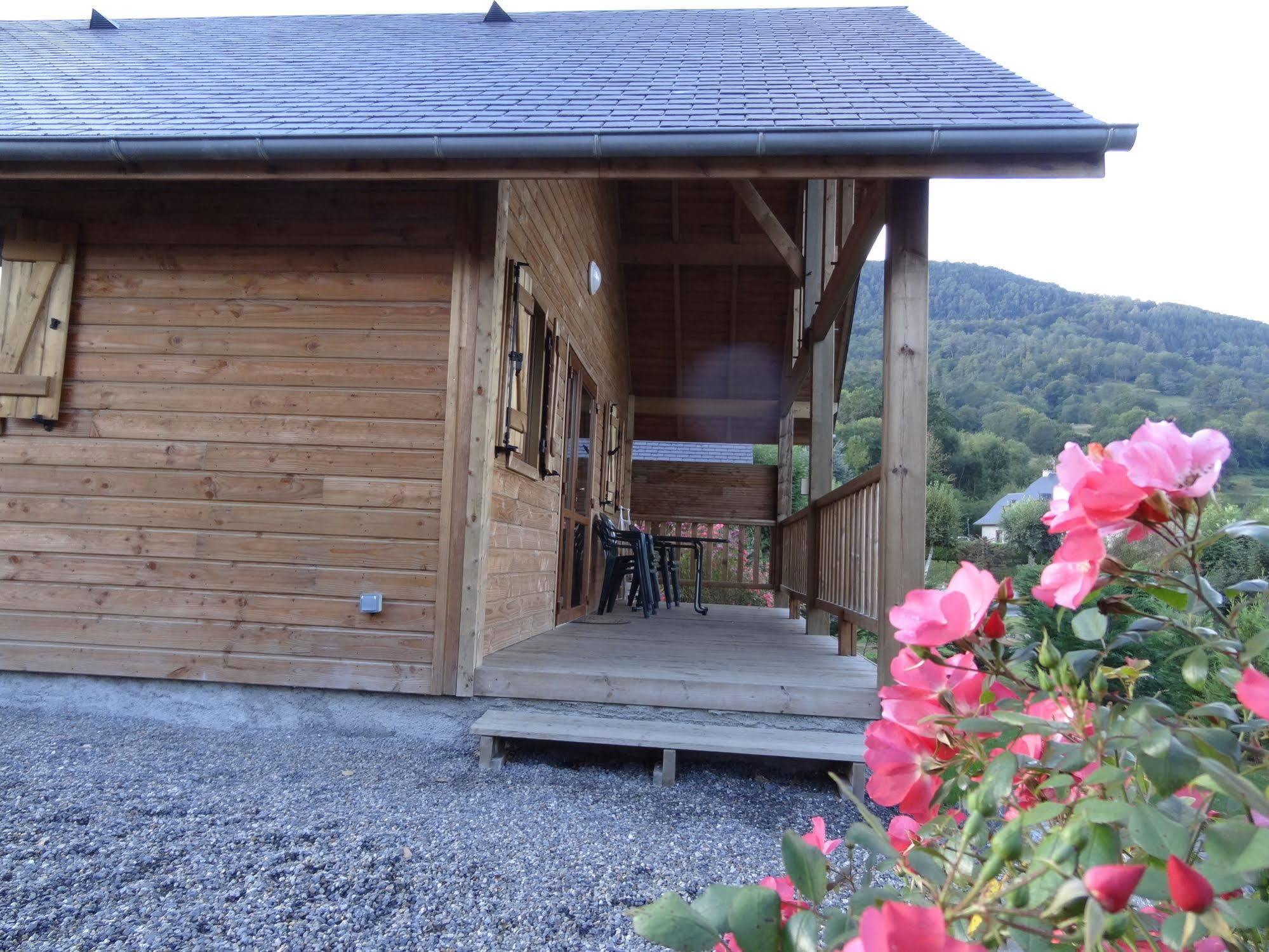 Chalets Du Lac Arcizans-Avant Екстер'єр фото