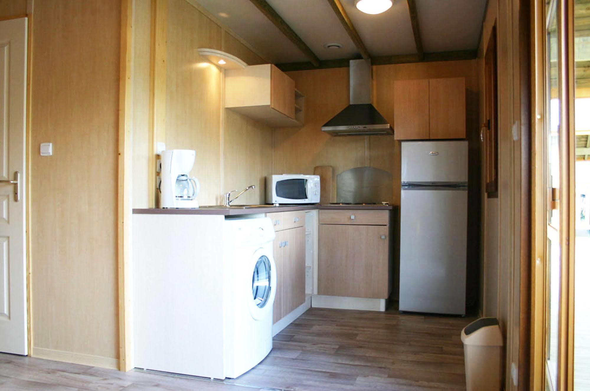 Chalets Du Lac Arcizans-Avant Екстер'єр фото